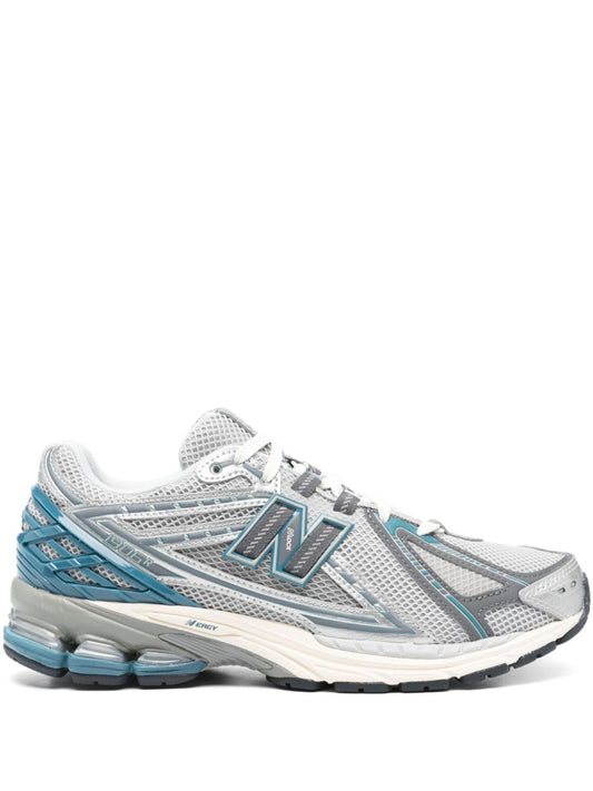 New Balance Sneakers Grey